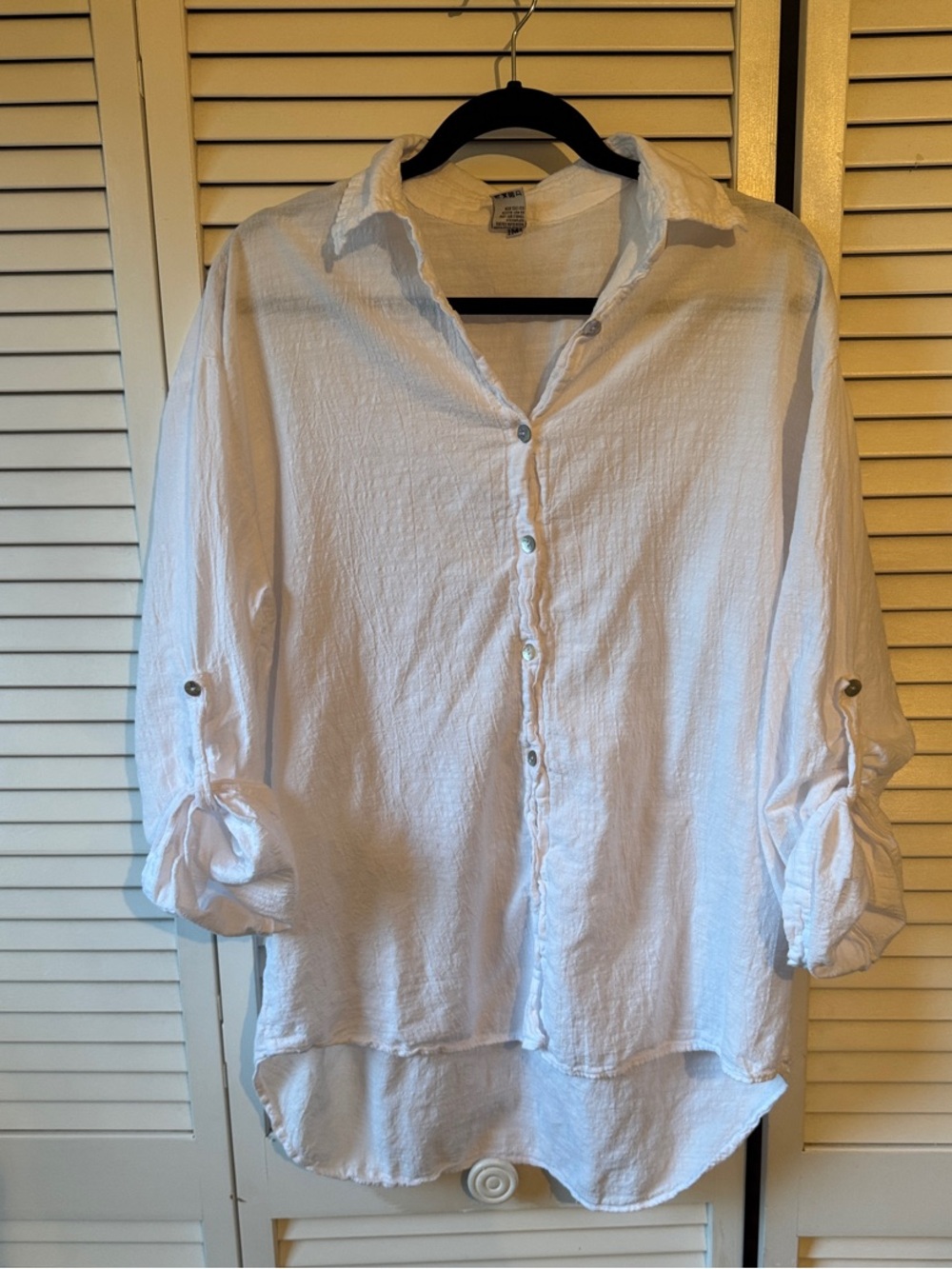 Lightweight White Button-Front Women's Blouse - Picture 2 of 4